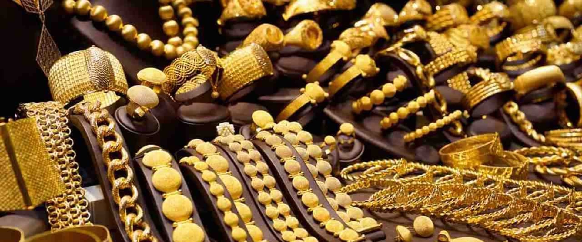 Storing Gold at Home Advantages and Disadvantages