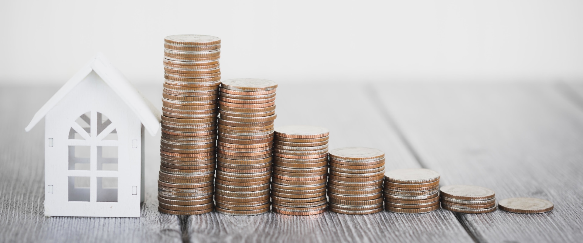 Why are some gold bars more expensive?